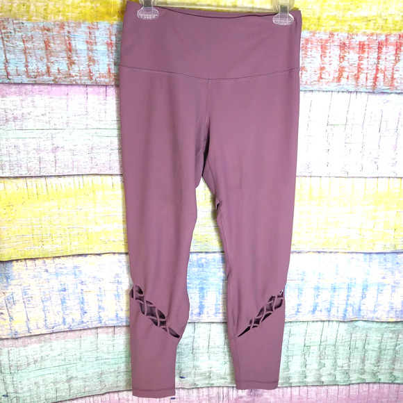 90 Degree by Reflex cut out mauve leggings size medium - Picture 4 of 7